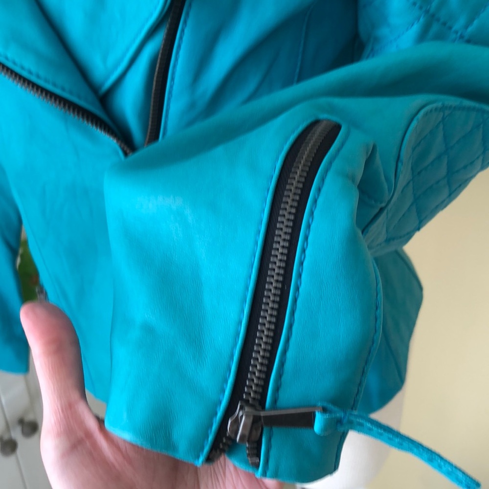 Amazing Neiman Marcus leather blue jacket - Picture 5 of 7